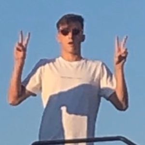 Meet your Posher, Liam